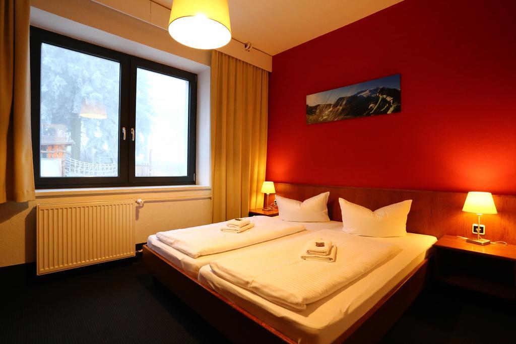 K1 Sporthotel - Bike & Ski Inklusive Hotel Oberwiesenthal Room photo